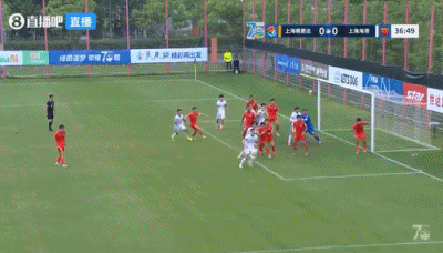 张琳芃角球头球破门 海港半场1-0领先赛更达