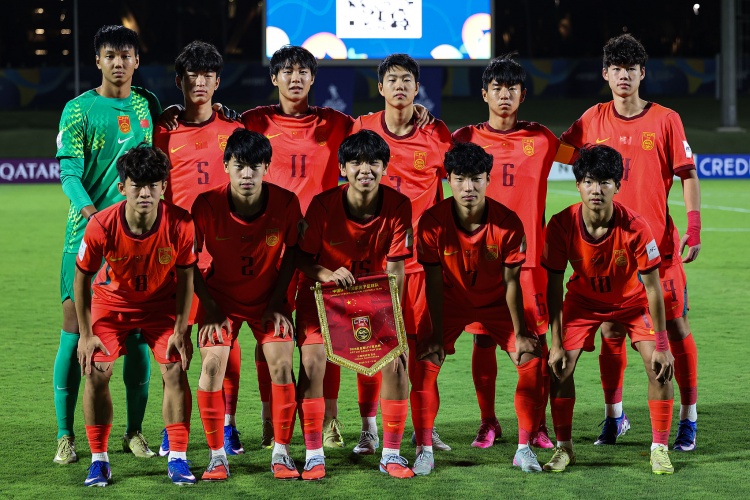 U17国足银川集结 队长周雨诺喊话:冲击冠军 U17国足银川集结 队长周雨诺喊话:冲击冠军