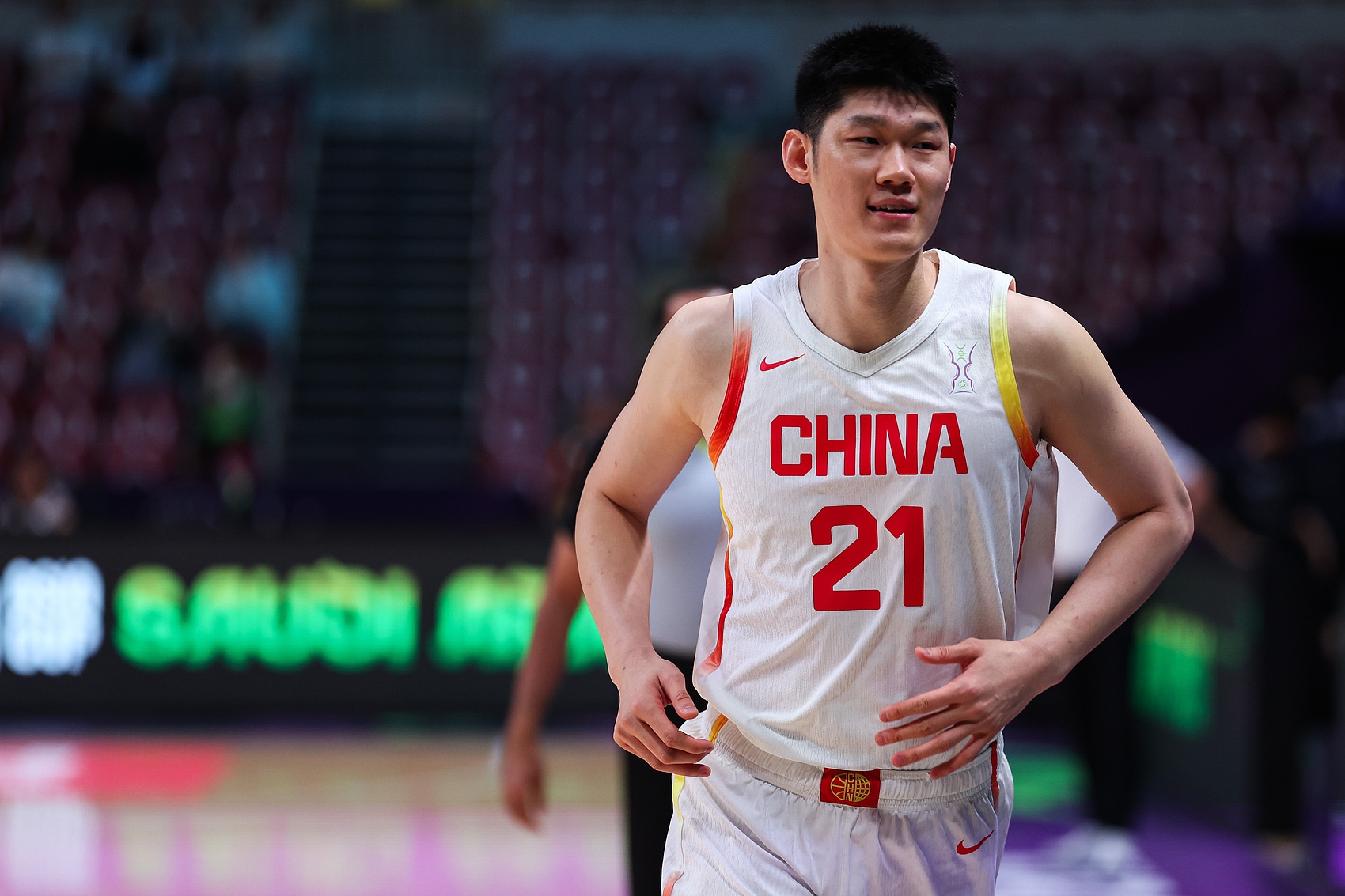 郭艾伦:胡金秋具备换防能力 中国队沉退策略需调整 郭艾伦:胡金秋具备换防能力 中国队沉退策略需调整