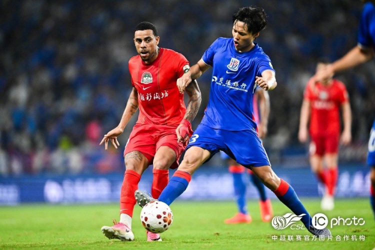 高天意百场传射 申花主场4-1逆转河南