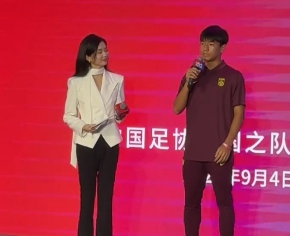 周雨诺：亚洲杯学会了如何直面遗憾，希望世少赛发挥出最好水平
